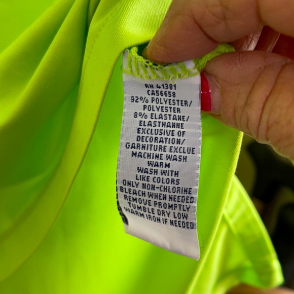 🎉PRICE DROP🎉POLO PERFORMANCE POLO - Picture 5 of 6